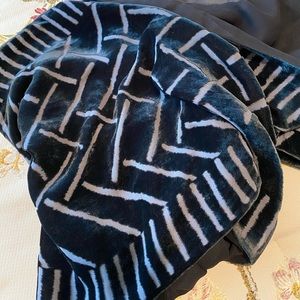 Giorgio Armani Blue-Black Burn-Out Velvet Scarf 30.5”x12”